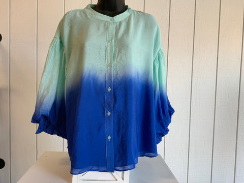 Fate Round Neck Band With Ruffle Opening 3/4 Sleeve.