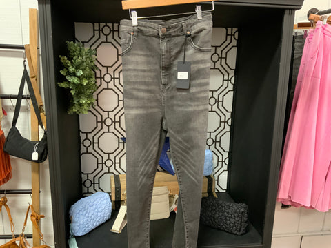 Risen Plus Frayed Skinny Jeans Hem Ankle