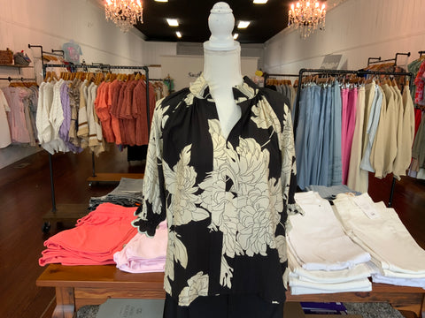 Umgee Peony Print High Neck Top