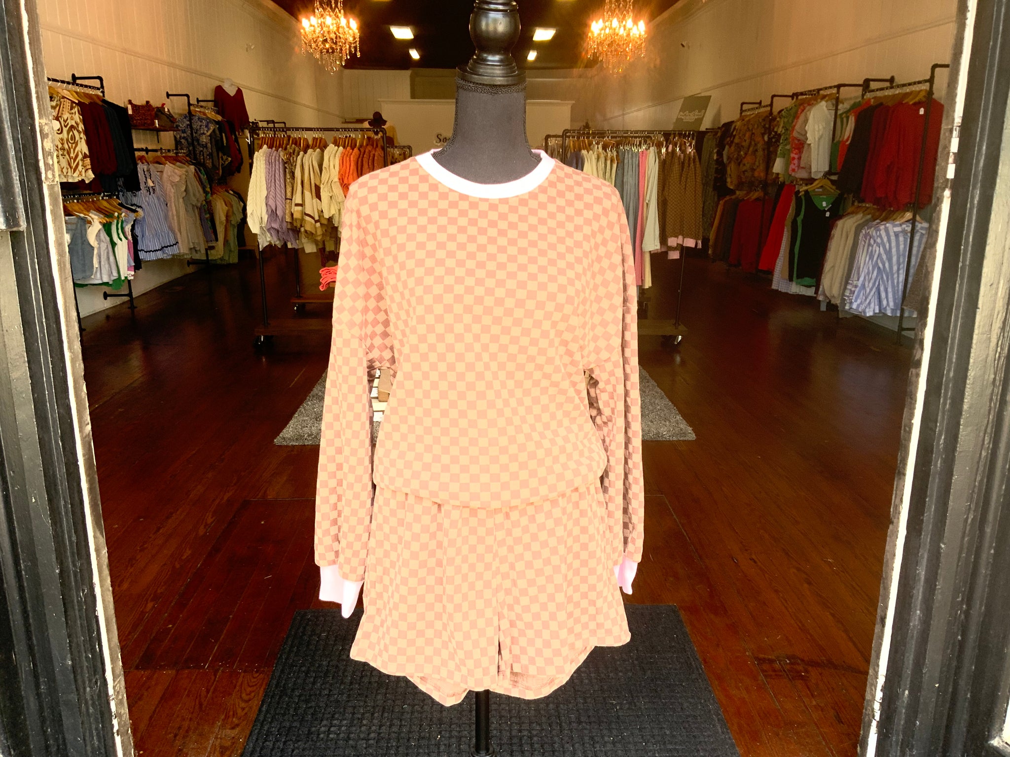 Shying Fashion Checked Long Sleeve Pullover Short Set