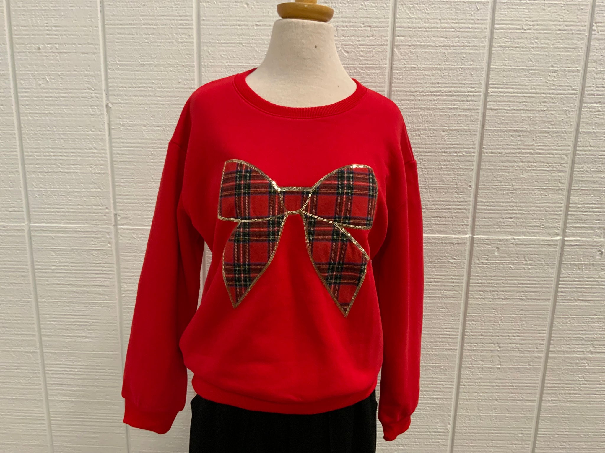 She & Sky Long Sleeve Christmas Knit Top