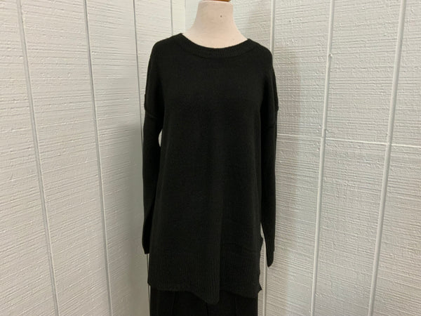 Hem & Thread Crew Neck Slit Hem Oversized Basic Tunic Sweater