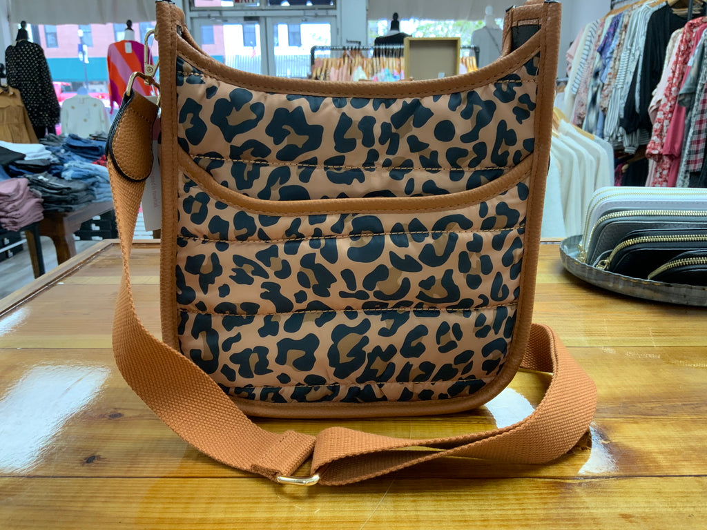 Leopard Puffer Crossbody Clutch